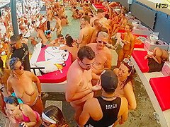 glamourous french swingers club 021