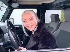 Tinker Bell, 30 years old, self-taught naughty! – Jacquie et Michel TV