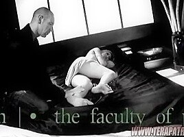 Blonde Slut Gets Her Snatch Drilled Deep & Raw! – Chris Charming And Gwen Diamond